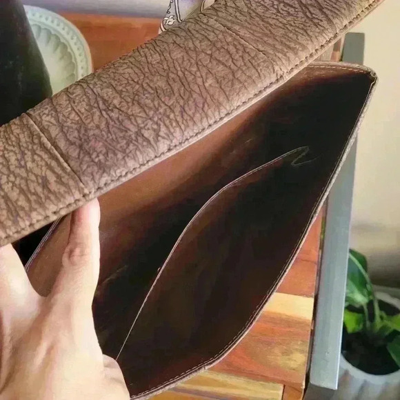 Rare Find Vintage TOHPO Brown Leather/Suede Bag Snap Button / Zip - Picture 4 of 10